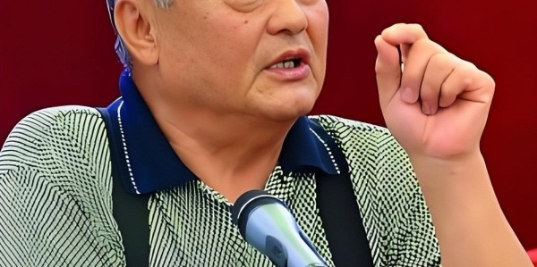 保利体育app下载-他是中国足球教父，徐根宝是他的徒弟，93岁精神矍铄，桃李满天下
