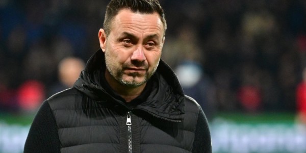 早报：热刺官宣解雇图多尔